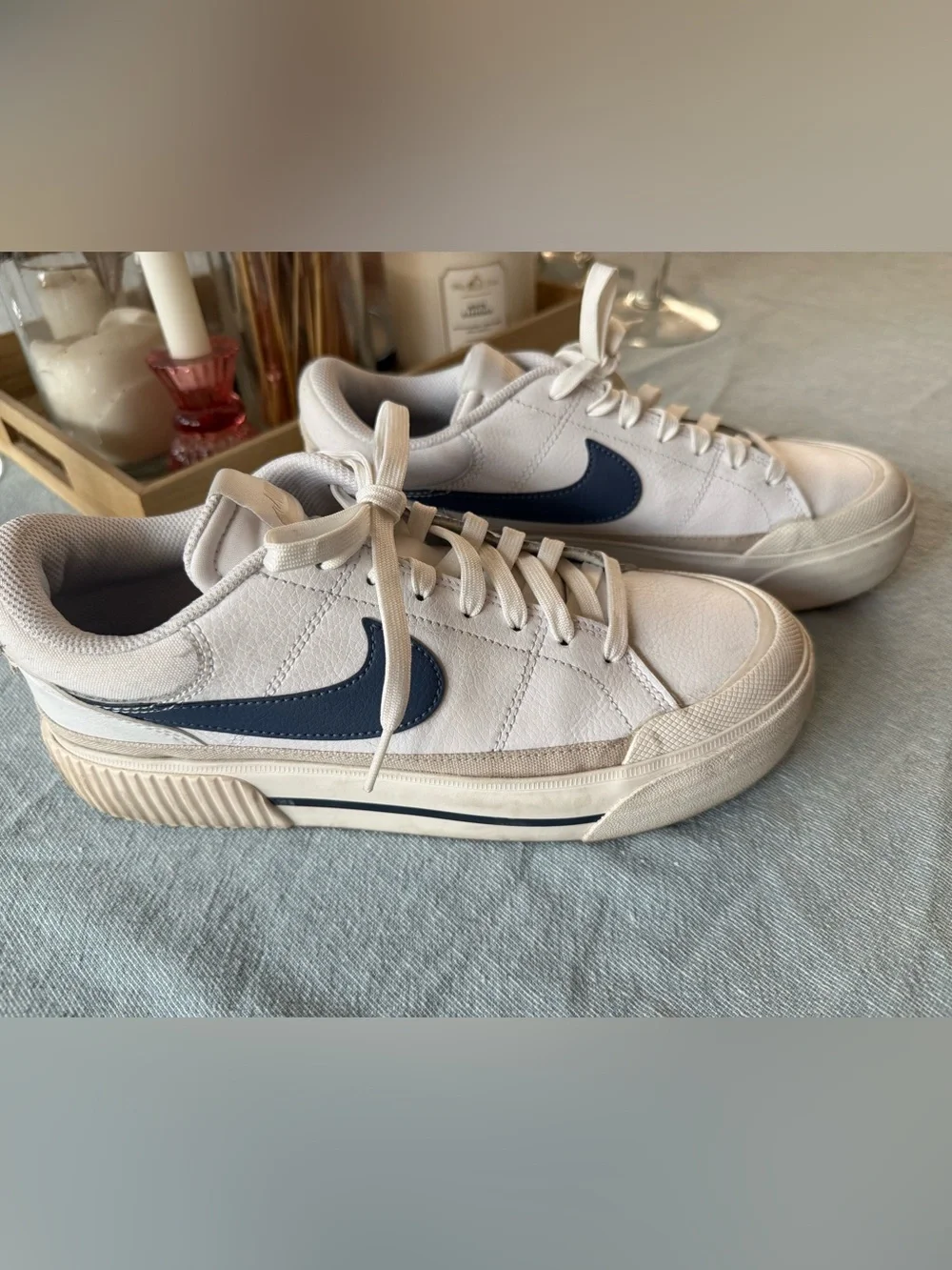 Nike classic low